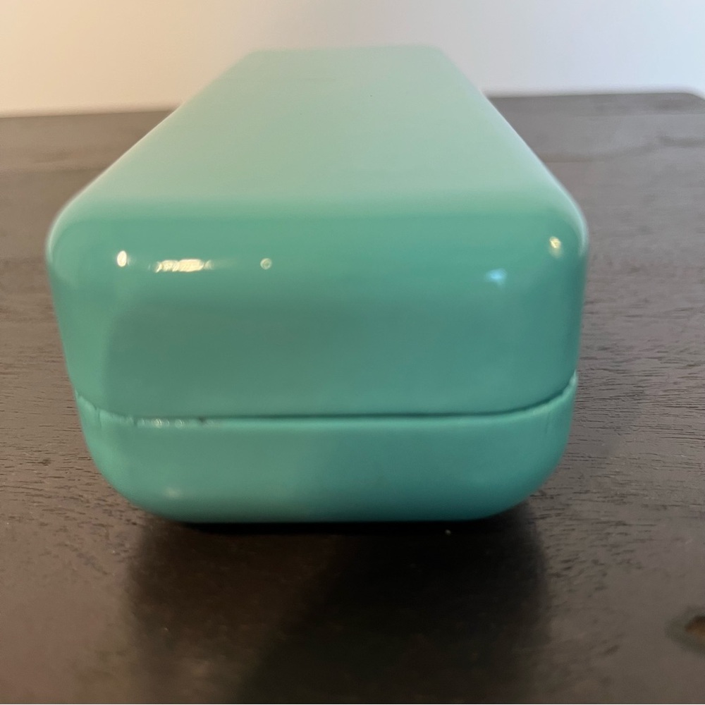Tiffany & Co blue glasses hard case felt lining. - Picture 4 of 5